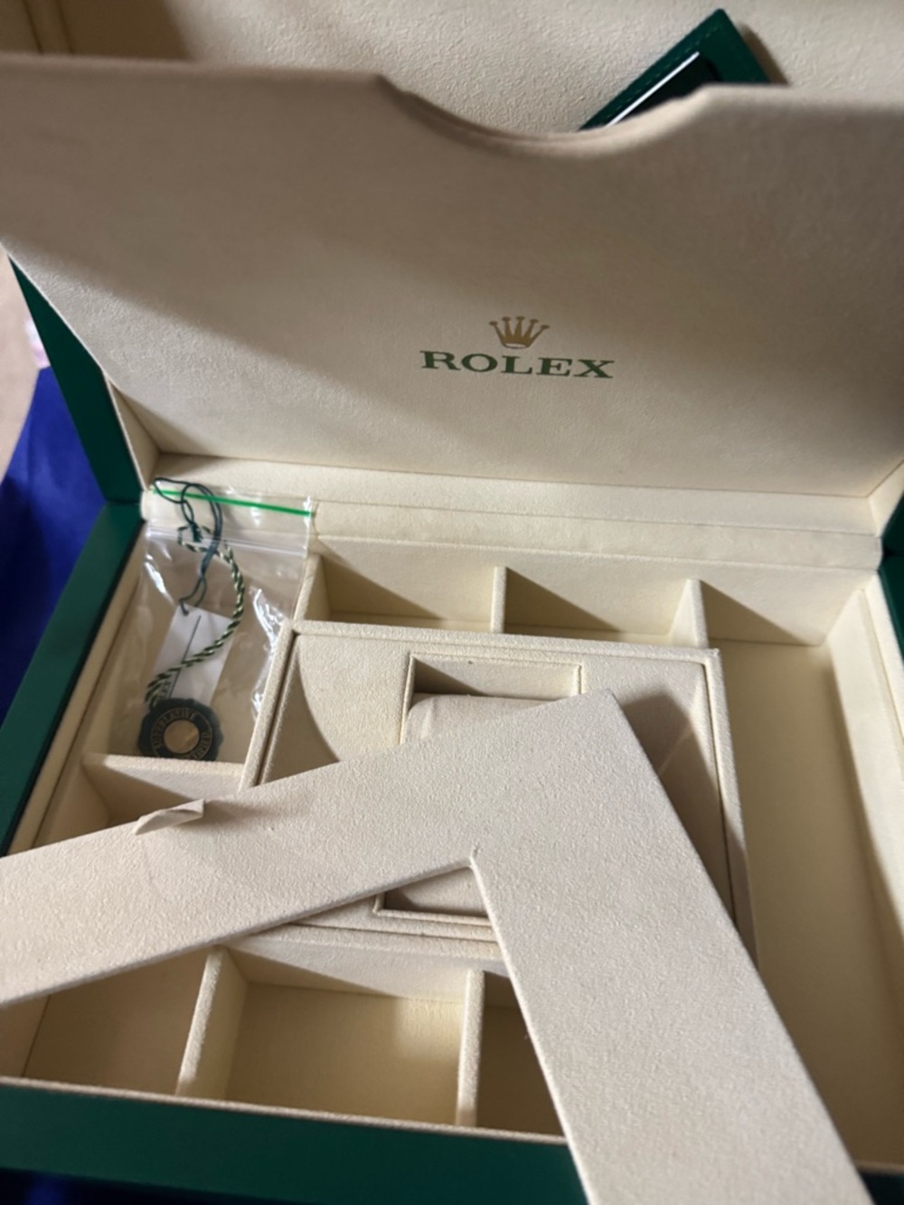 Rolex💯% Authentic iconic X-Large capacity empty presentation box w/ manual/cards - Picture 4 of 16